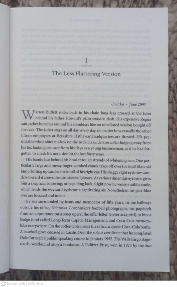 The Snowball: Warren Buffett And The Business Of Life — Alice Schroeder secondhand book