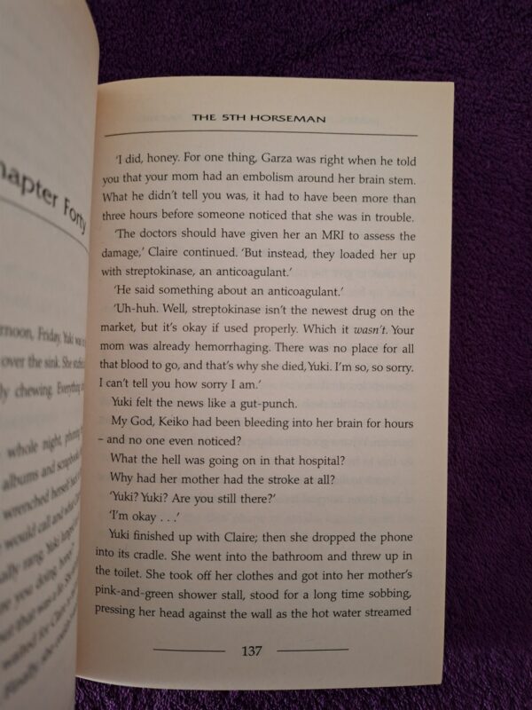 20260809_142038 (1) The 5th Horseman – James Patterson, Maxine Paetro secondhand book