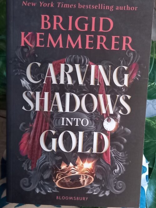 20260820_162752 Carving Shadows Into Gold – Brigid Kemmerer secondhand book