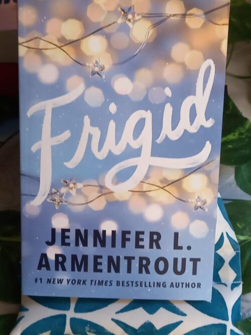Frigid – Jennifer L. Armentrout secondhand book