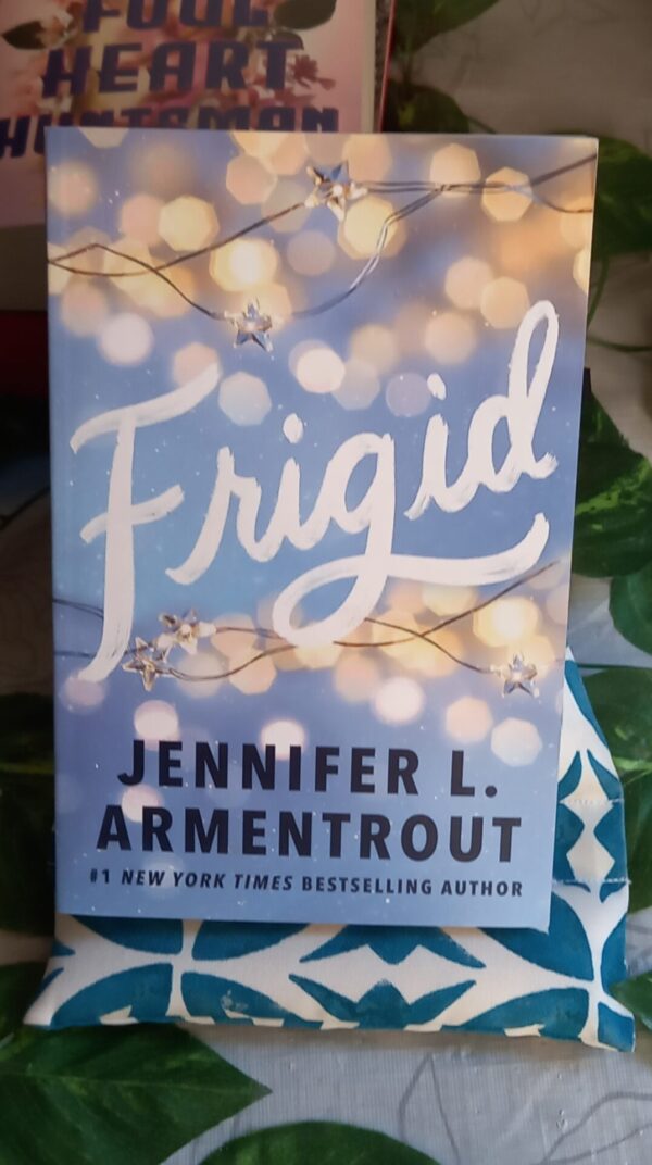 20260824_163821 Frigid – Jennifer L. Armentrout secondhand book