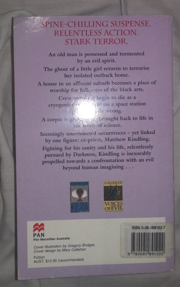 flashsgl Ghost Earth – G.M. Hague secondhand book