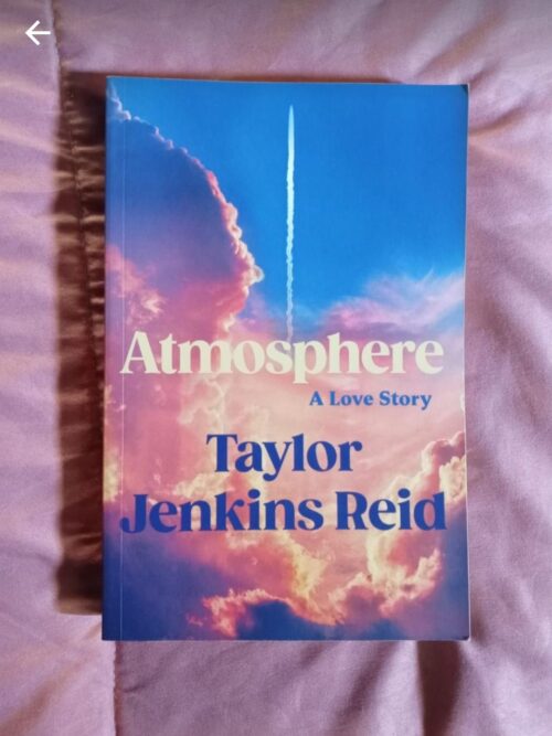 Atmosphere – Taylor Jenkins Reid secondhand book