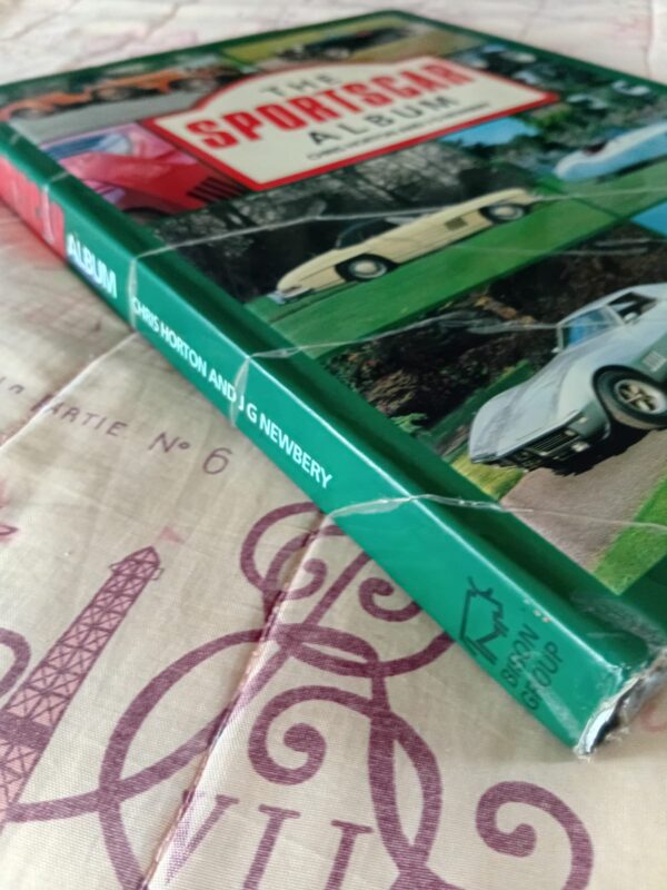 The Sportscar Album - Chris Horton, J. G. Newbery (9) The Sportscar Album – Chris Horton, J. G. Newbery secondhand book
