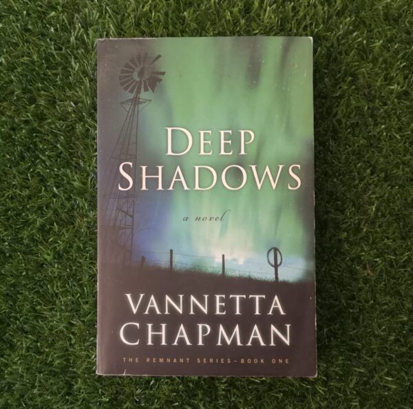 chapman (5) Deep Shadows – Vannetta Chapman secondhand book