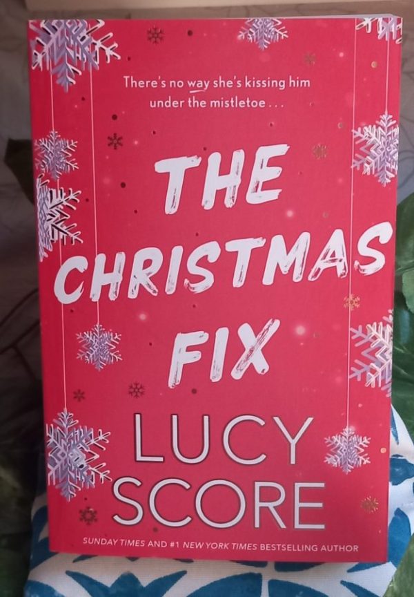The Christmas Fix – Lucy Score secondhand book