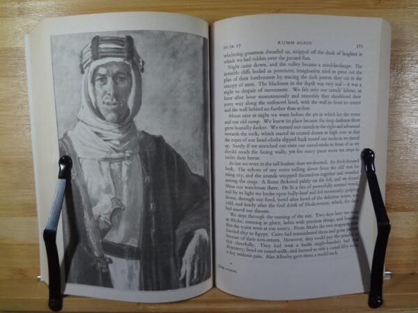 Seven Pillars Of Wisdom – T.E. Lawrence secondhand book