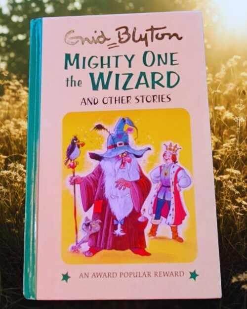 Mighty One The Wizard And Other Stories – Enid Blyton secondhand book