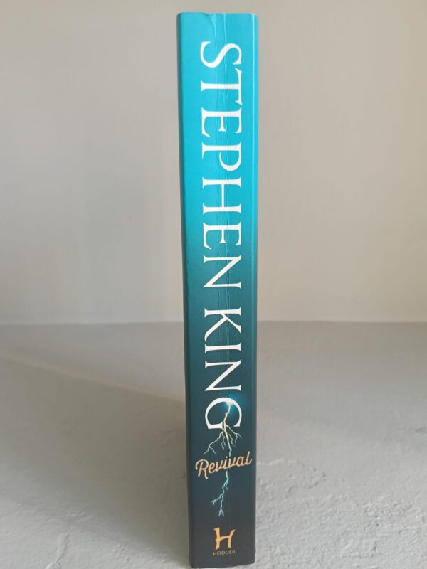 Revival – Stephen King secondhand book