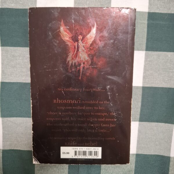 1000456110 Arrow – R. J. Anderson secondhand book