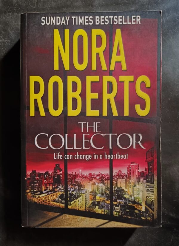 The Collector – Nora Roberts secondhand book