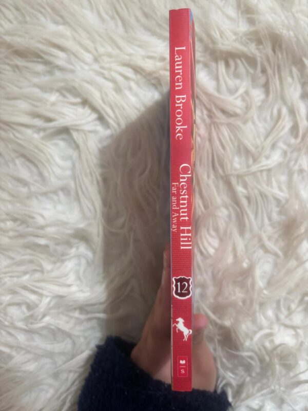 Chestnut Hills: Far And Away – Lauren Brooke secondhand book